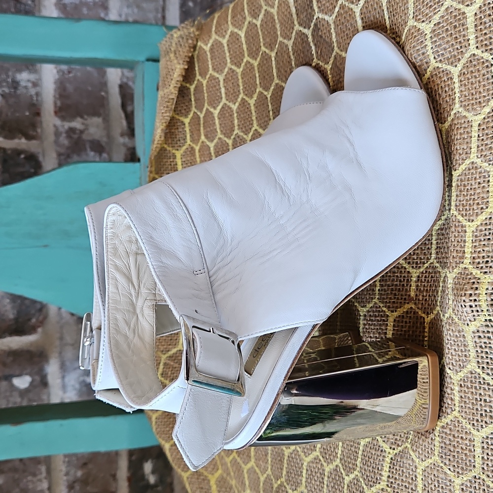 Dee Keller White Chunky Mirrored Leather Heel Booties - Picture 3 of 5